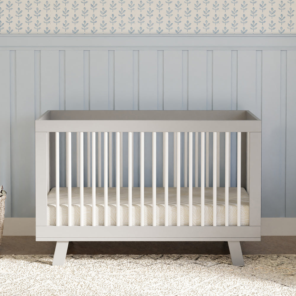 Hudson 3-in-1 Convertible Crib with Conversion Kit