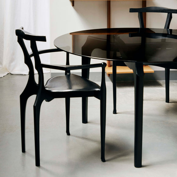 Carlina Round Dining Table