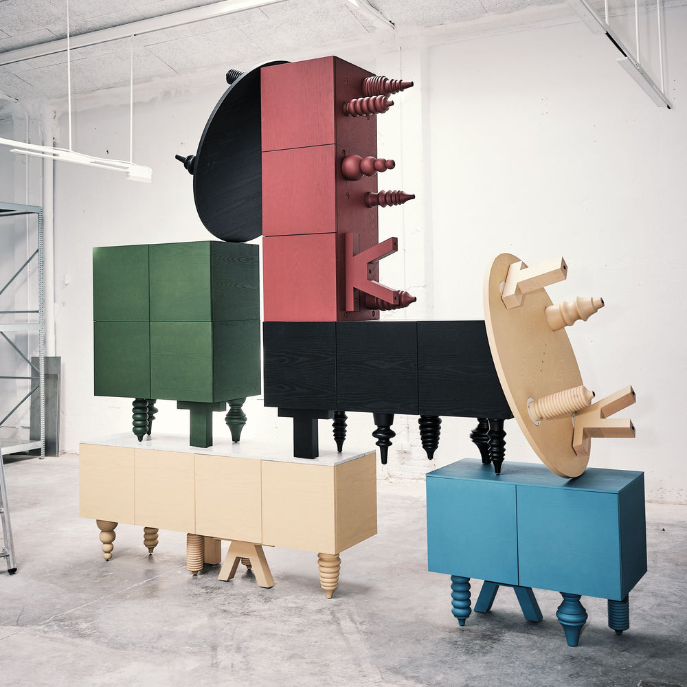 Multileg 1+1M Ash Cabinet
