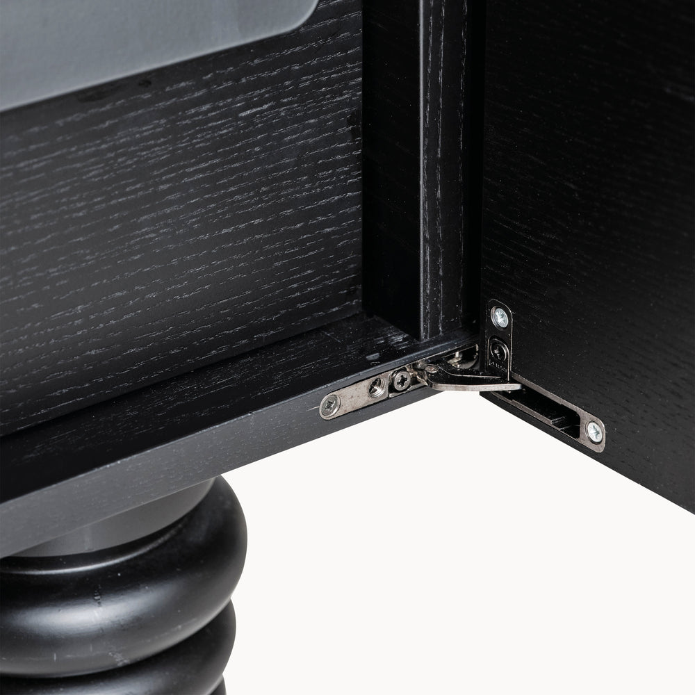 Multileg 2.5M Ash Cabinet