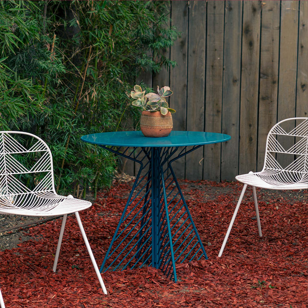 Cafe Indoor/Outdoor Round Dining Table