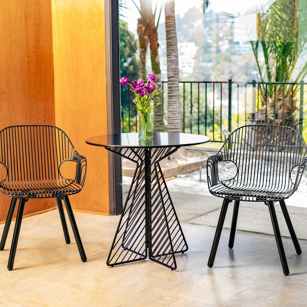 Cafe Indoor/Outdoor Round Dining Table
