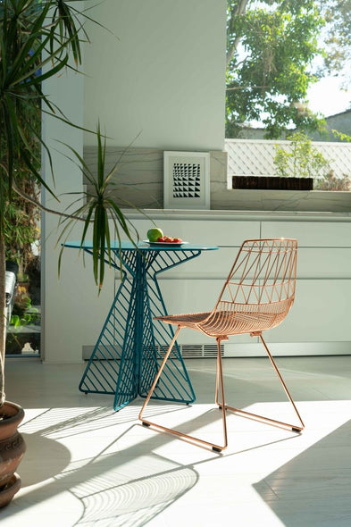 Cafe Indoor/Outdoor Round Dining Table