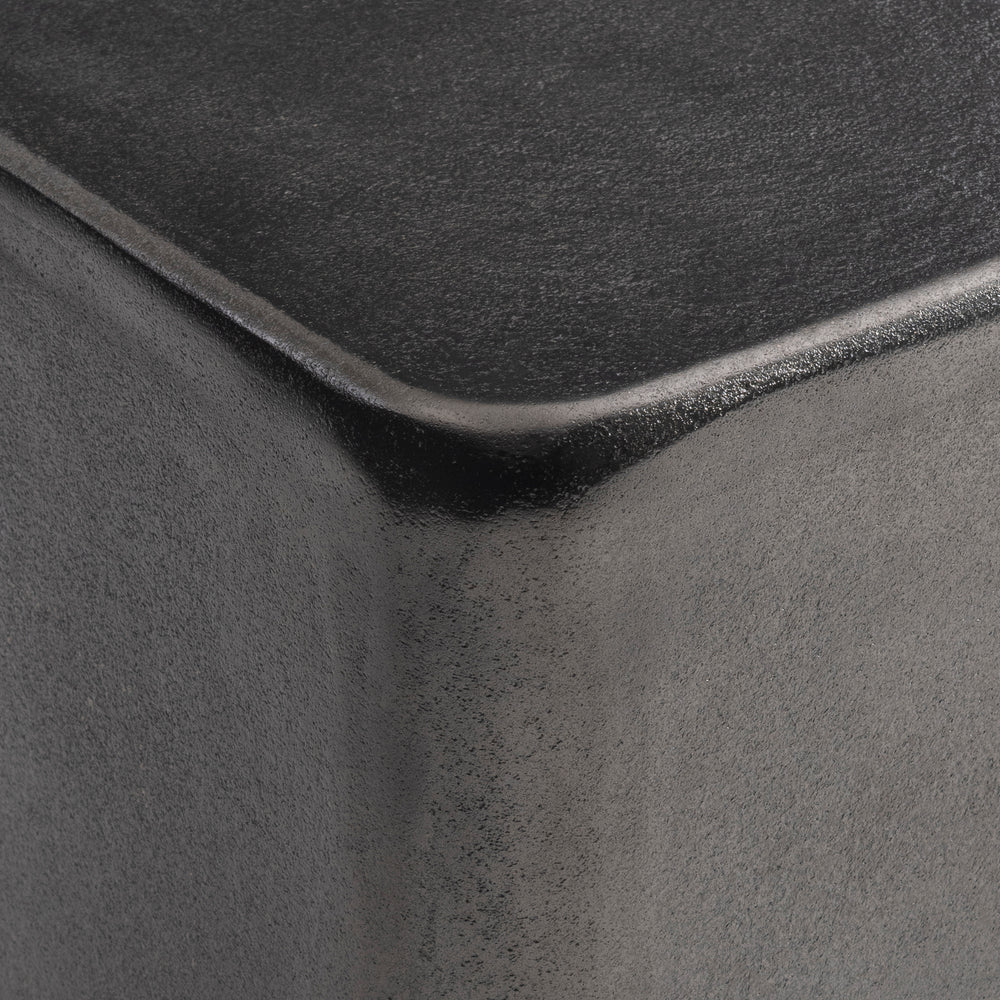 Juri Accent Table