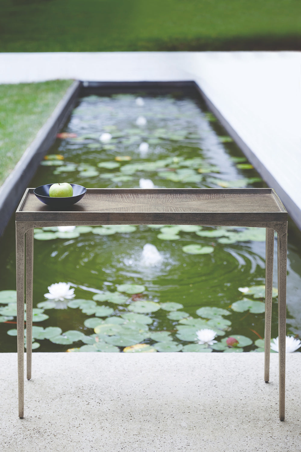 Linea Sofa Table