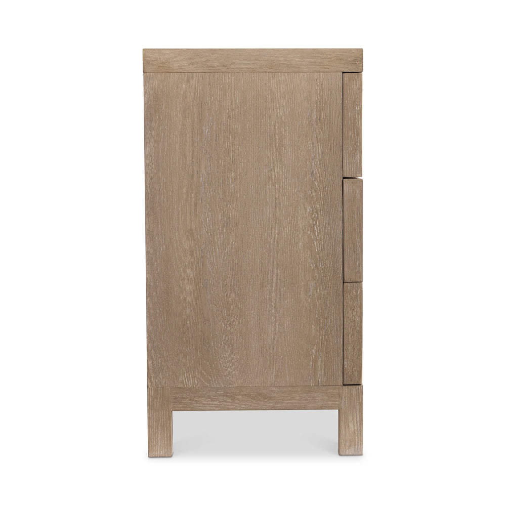 Prado Dresser