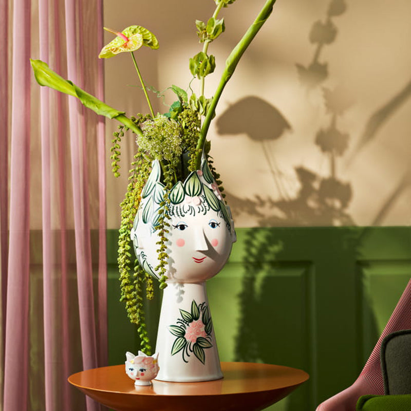 Titania Vase