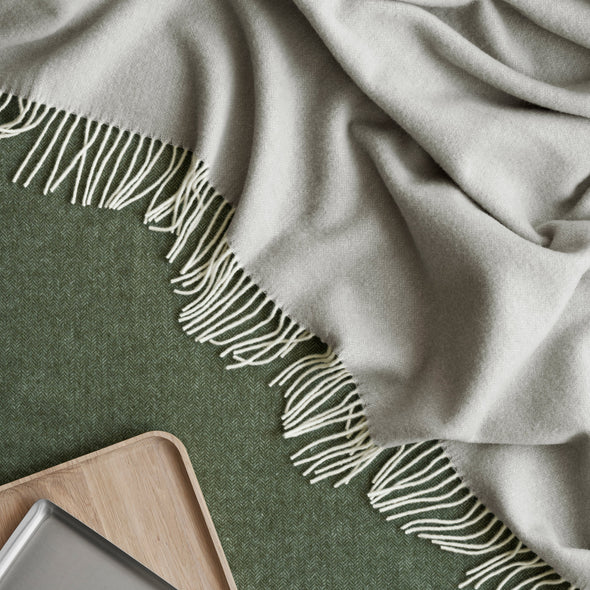 Finho Merino Wool Throw Blanket