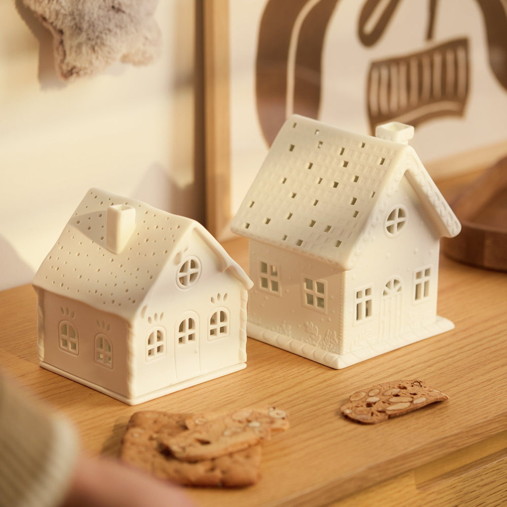 Holiday Village House Tealight Holder