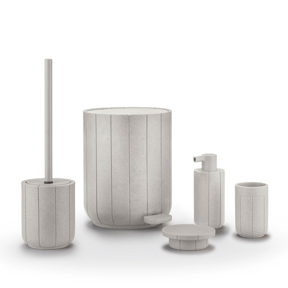 Kua Bathroom Accessory Set