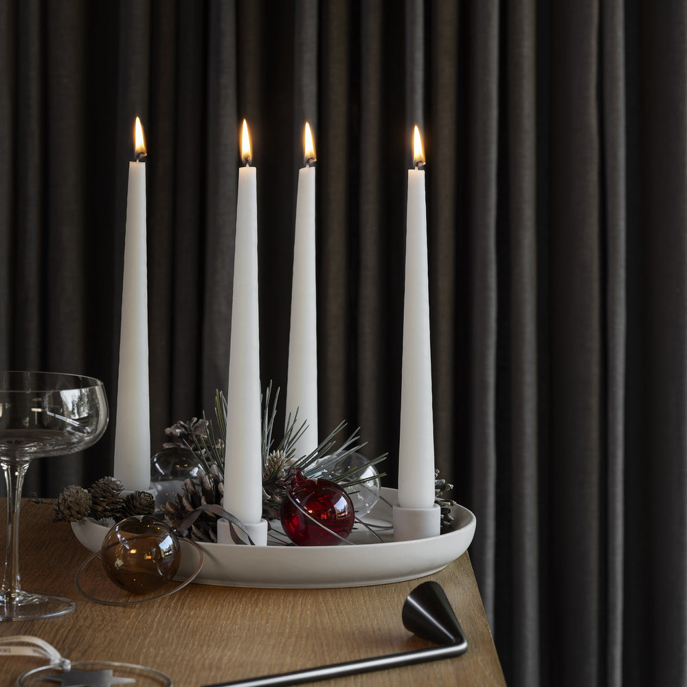 Vela Candle Holder