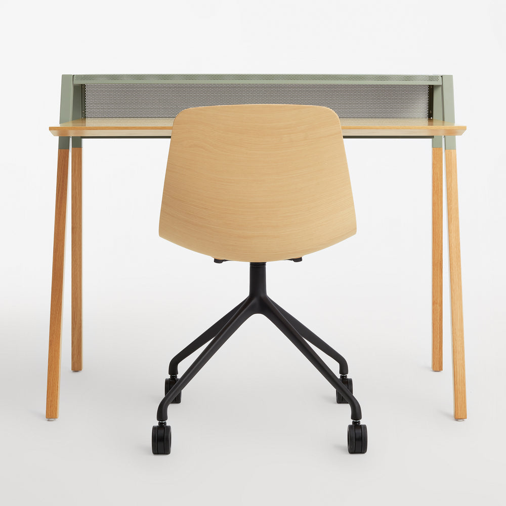 Clean Cut Task Chair