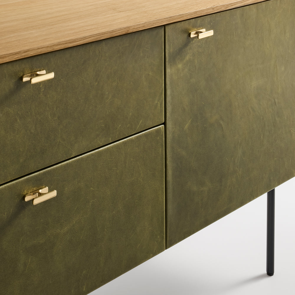 Fable 2 Door/2 Drawer Console