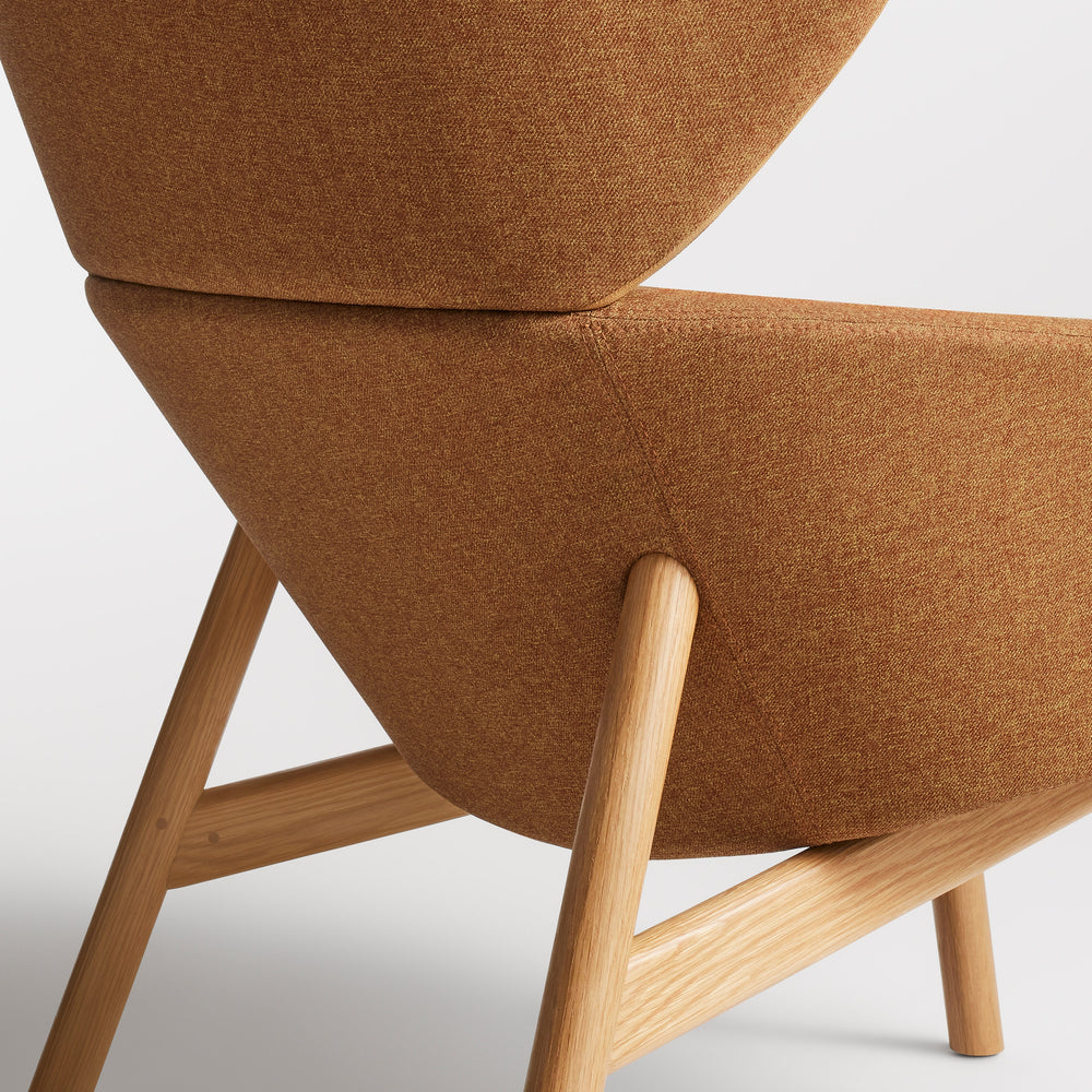 Heads Up Lounge Chair