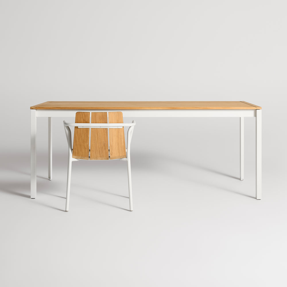 Hold Tight Outdoor Dining Table
