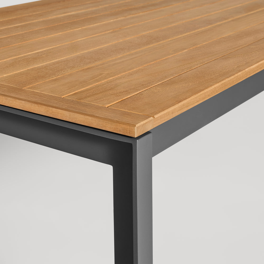Hold Tight Outdoor Dining Table