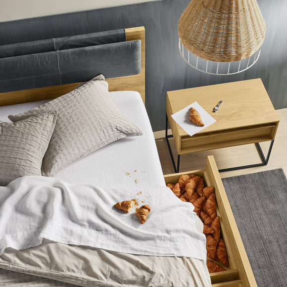 Homecoming Storage Bed