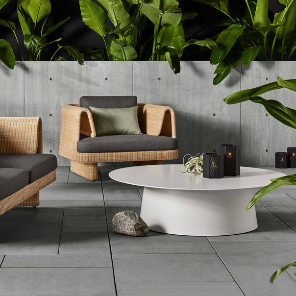 Loophole Outdoor Lounge Chair