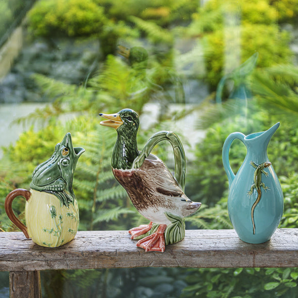 Duck Pitcher