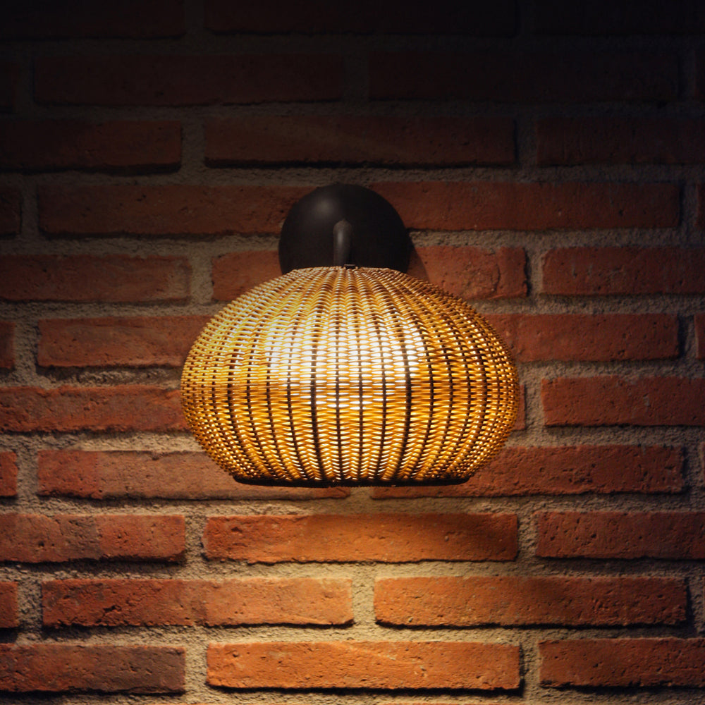 Garota A/01 Outdoor Wall Lamp
