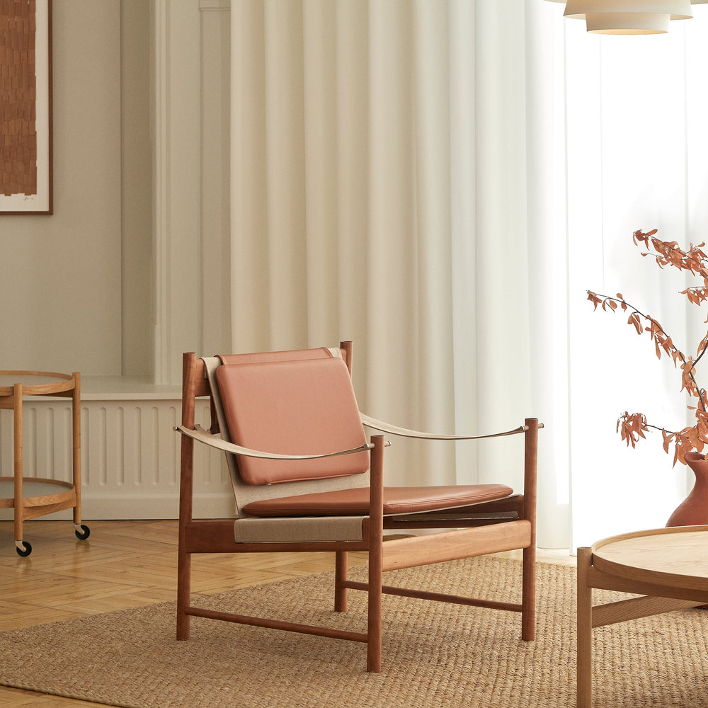 HB Lounge Chair