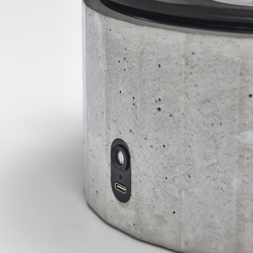 Sfera Outdoor Portable LED Table Lamp