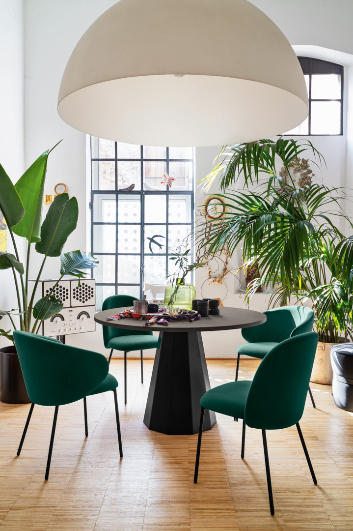 Dix Dining Table