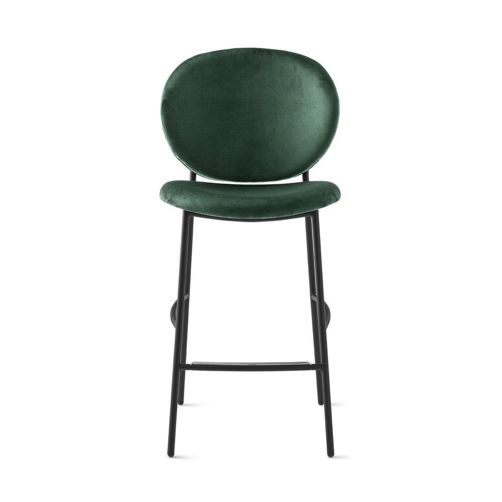 Inès Stool