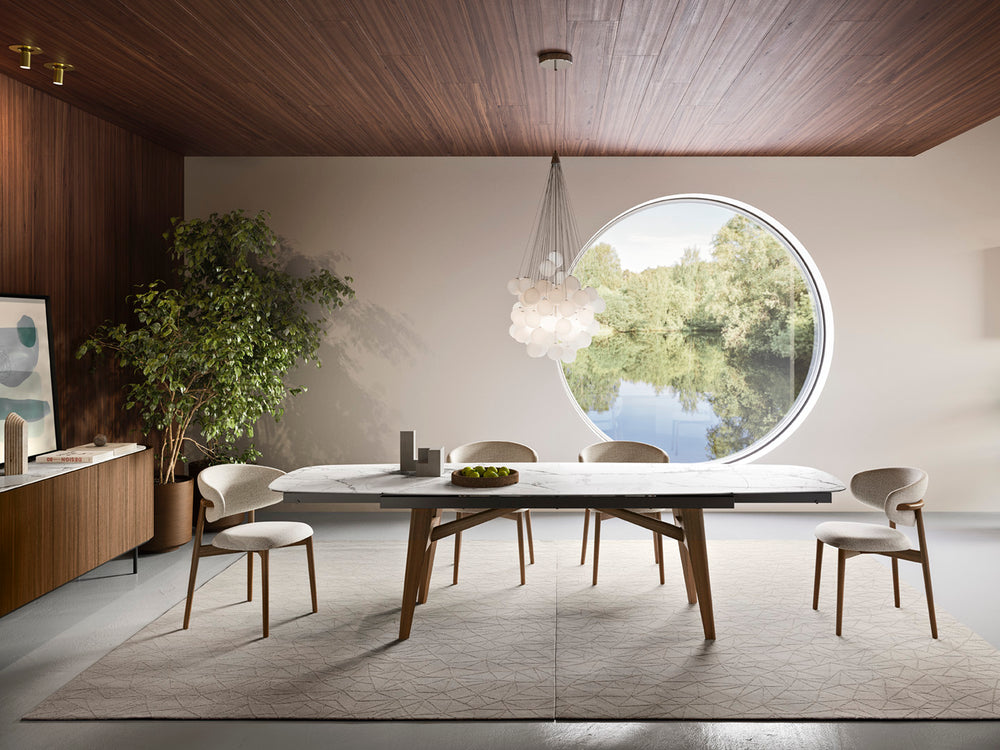 Oleandro Chair with Wood Base