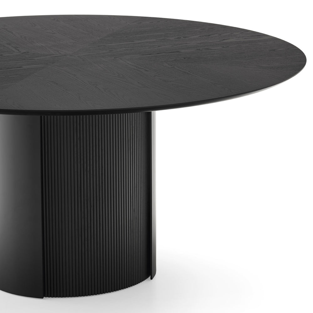 Yoroi Oval Dining Table