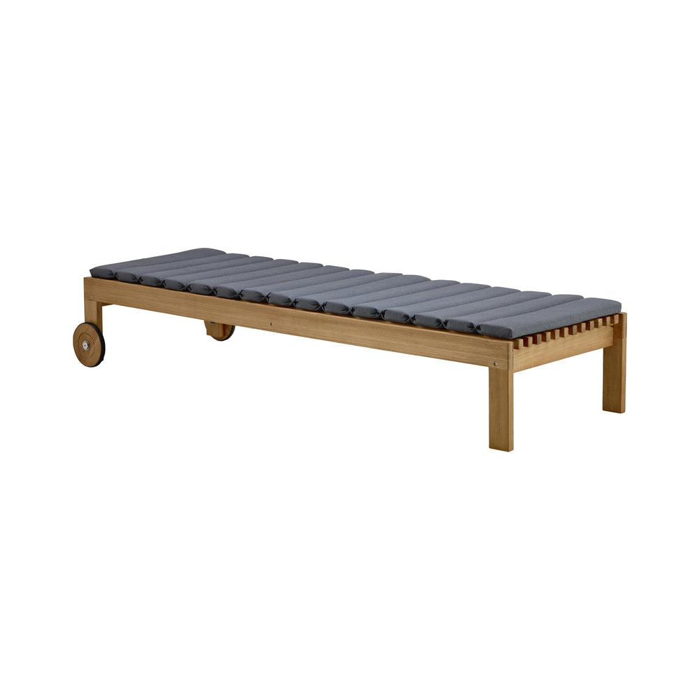 Amaze Outdoor Stackable Sunbed