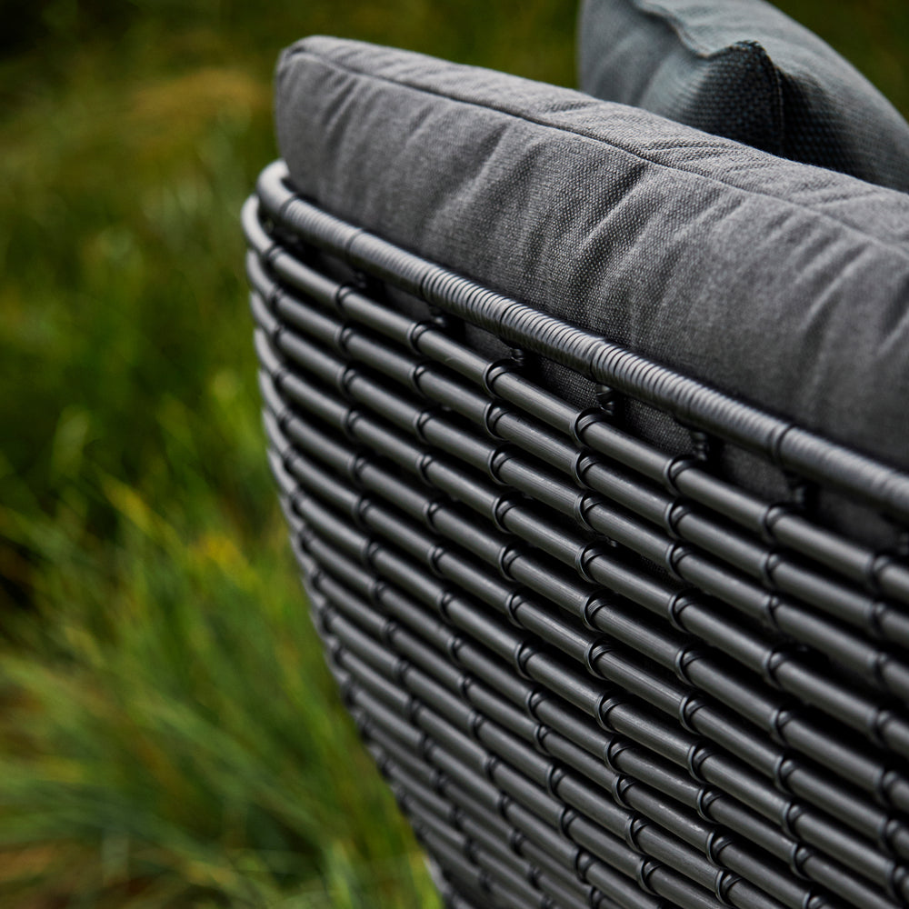 Basket Outdoor 2-Seater Sofa
