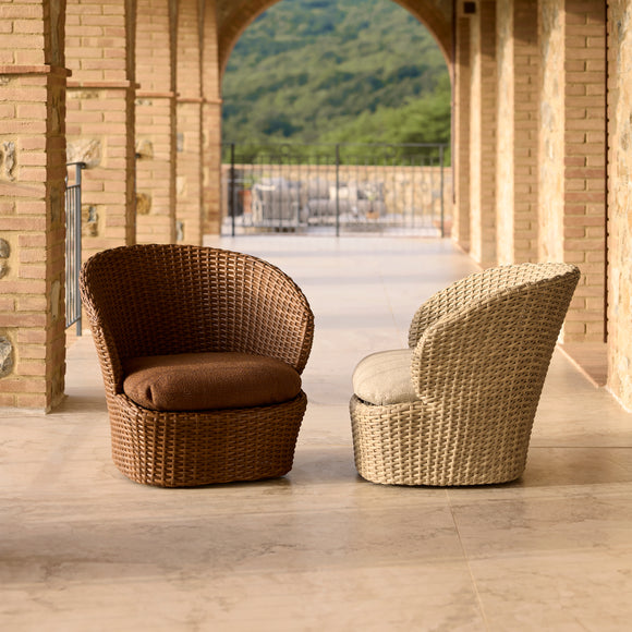 Coast Outdoor Swivel Lounge Chair