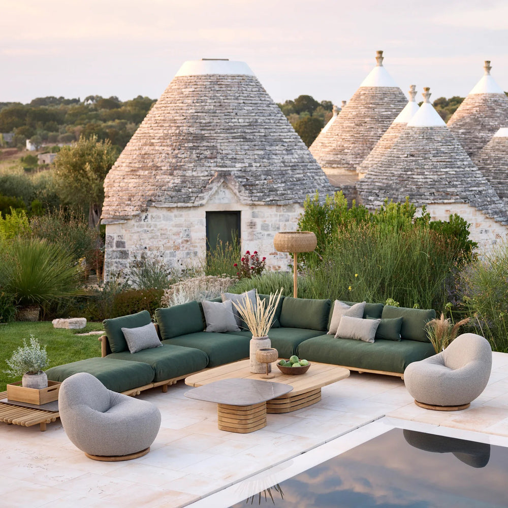 Gem Swivel Outdoor Lounge Chair