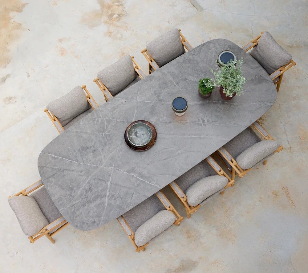 Mellow Oval Dining Table