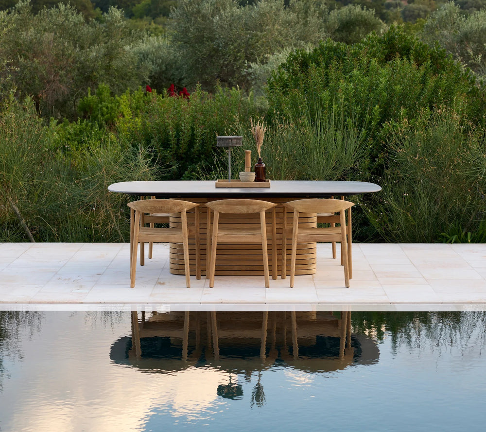 Mellow Oval Dining Table