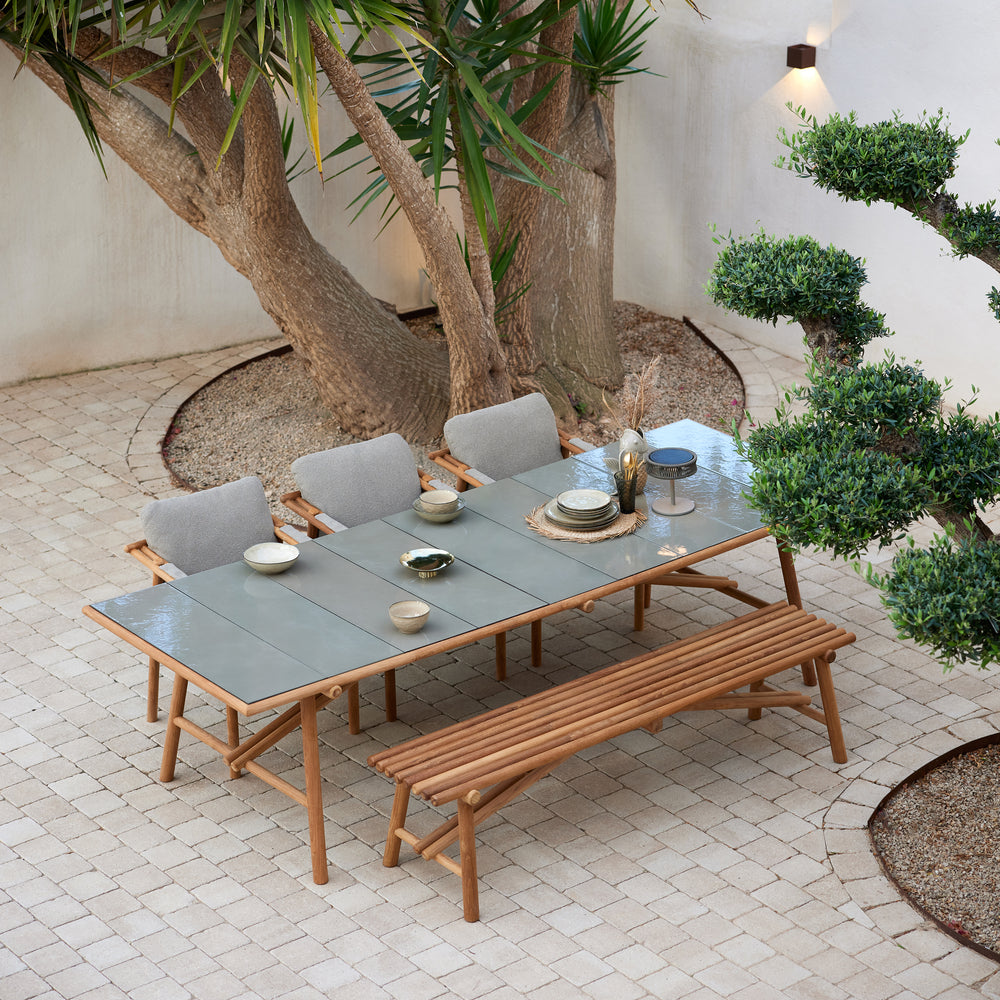 Sticks Outdoor Dining Table