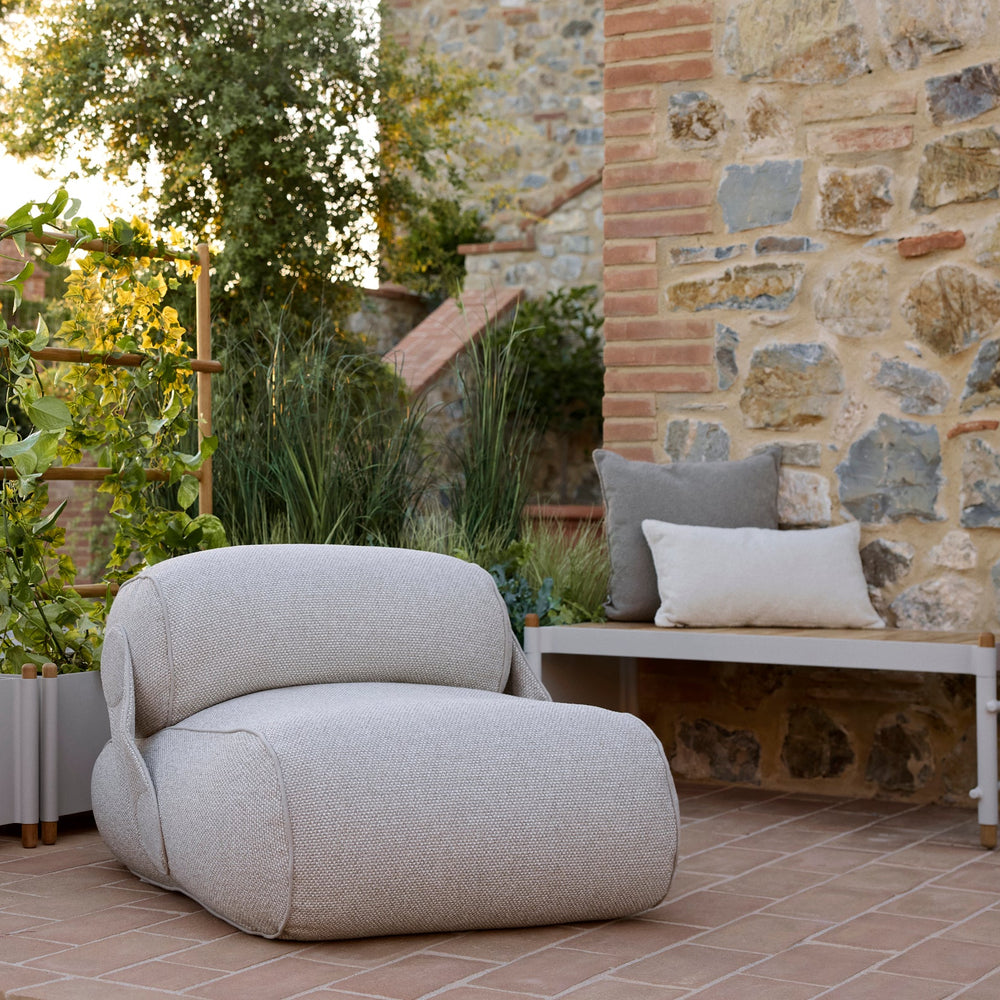 Unite Lounge Chair
