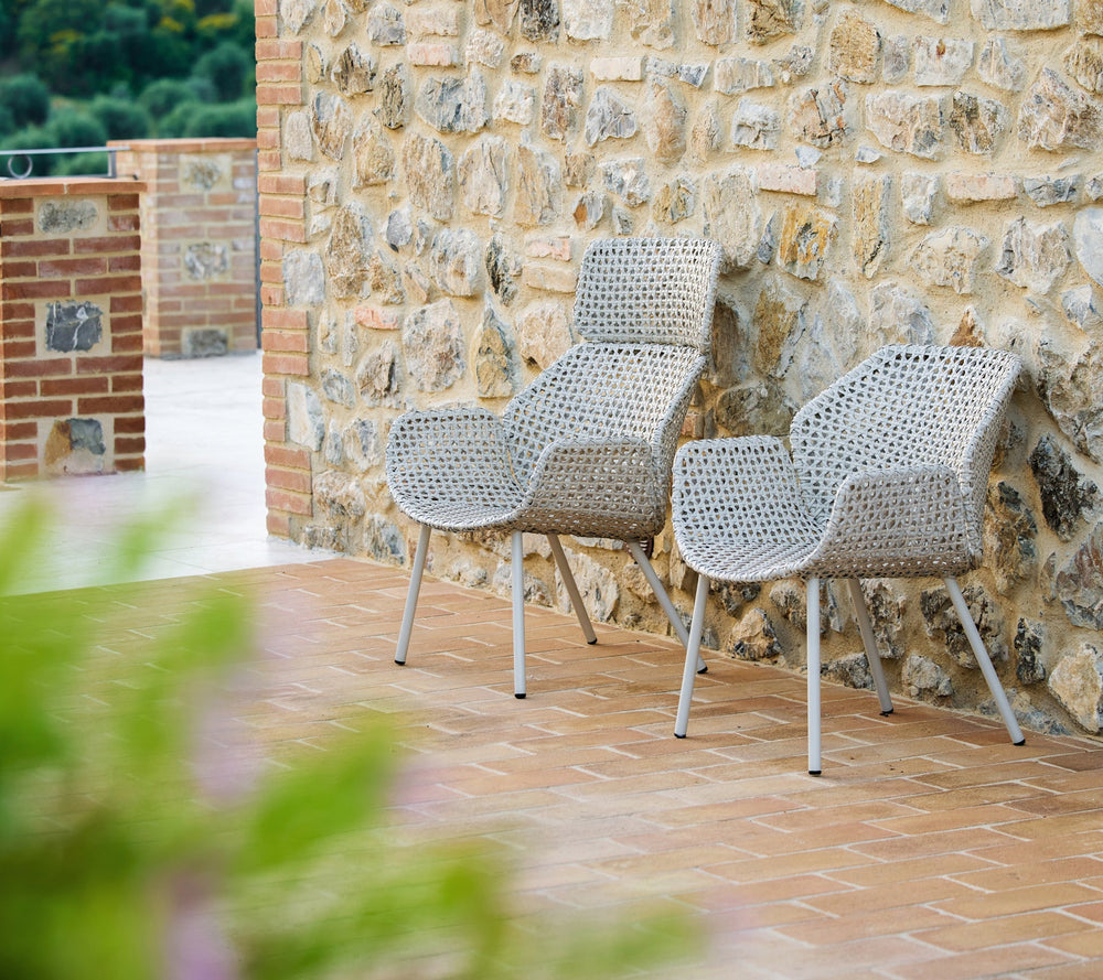 Vibe Outdoor Highback Chair