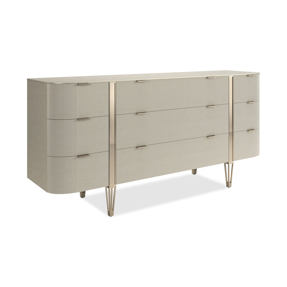 Love At First Sight Dresser with Handle Pull