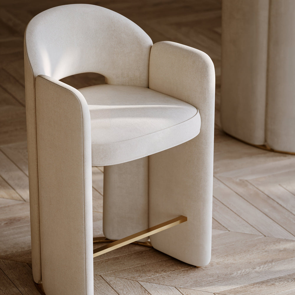 Overlap Stool