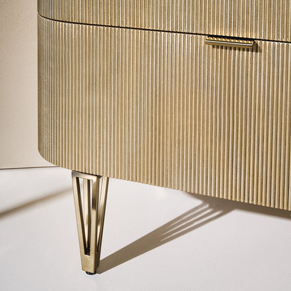 True Love Nightstand with Handle Pull