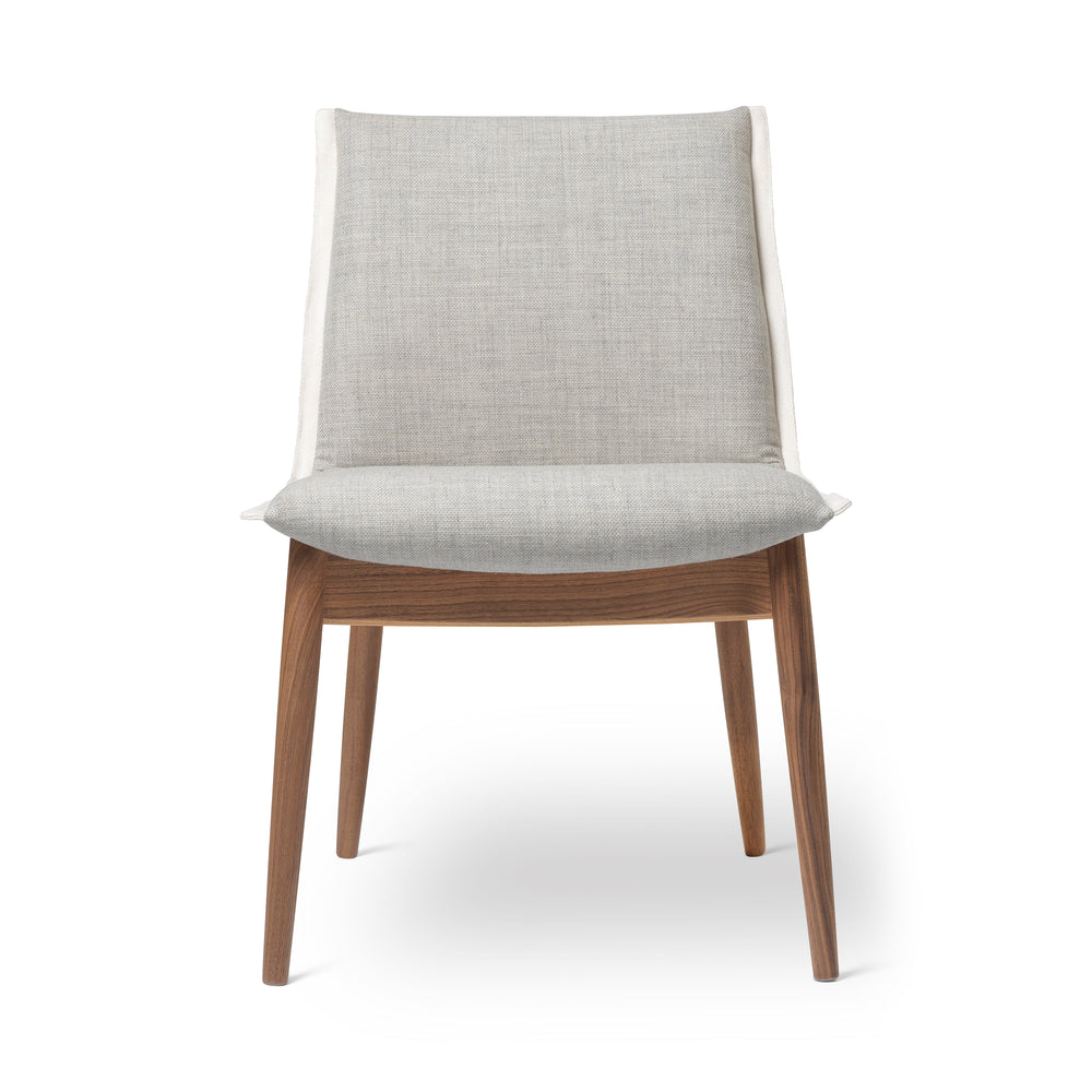 E004 Embrace Chair