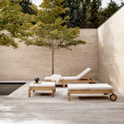 AH Outdoor Lounger
