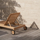AH Outdoor Lounger