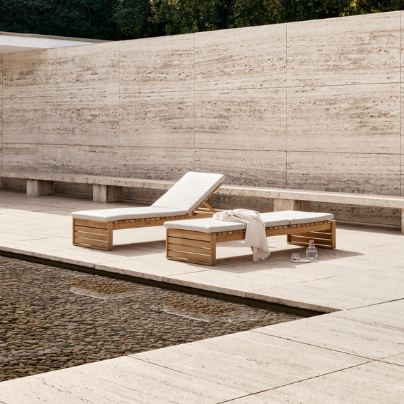 BK Outdoor Lounger