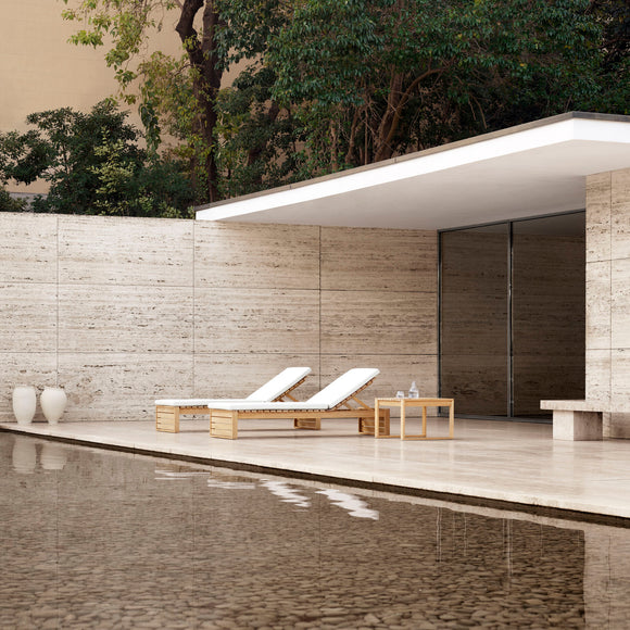 BK Outdoor Lounger