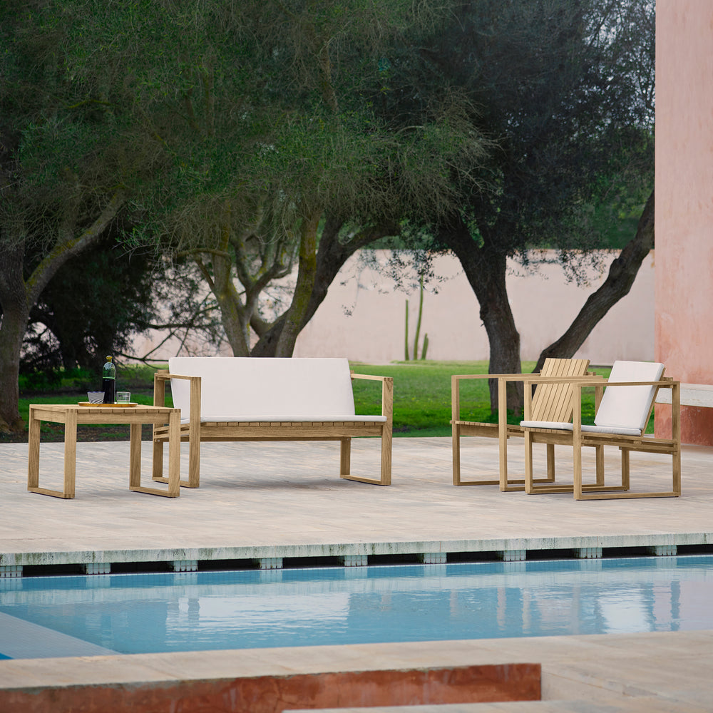 BK Outdoor Side Table