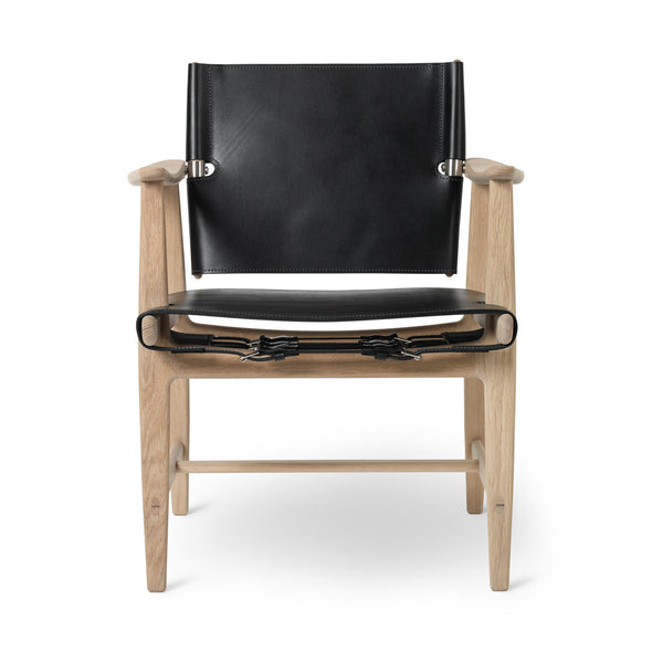 BM1106 Huntsman Chair