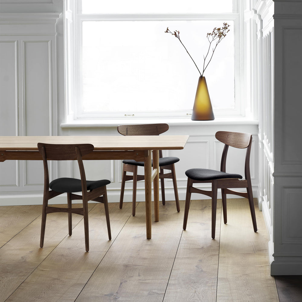 CH30P Dining Chair